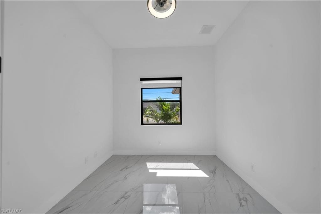 903 23rd St, Cape Coral, FL 33909-12