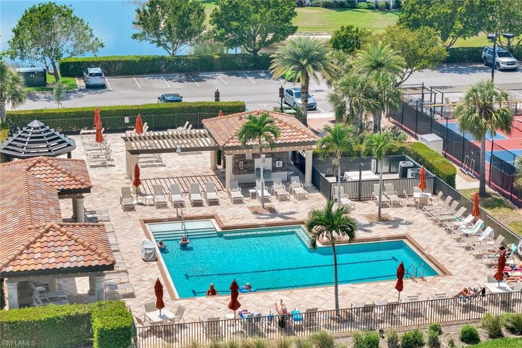9590 Trevi Ct 5323, Naples, FL 34113-15