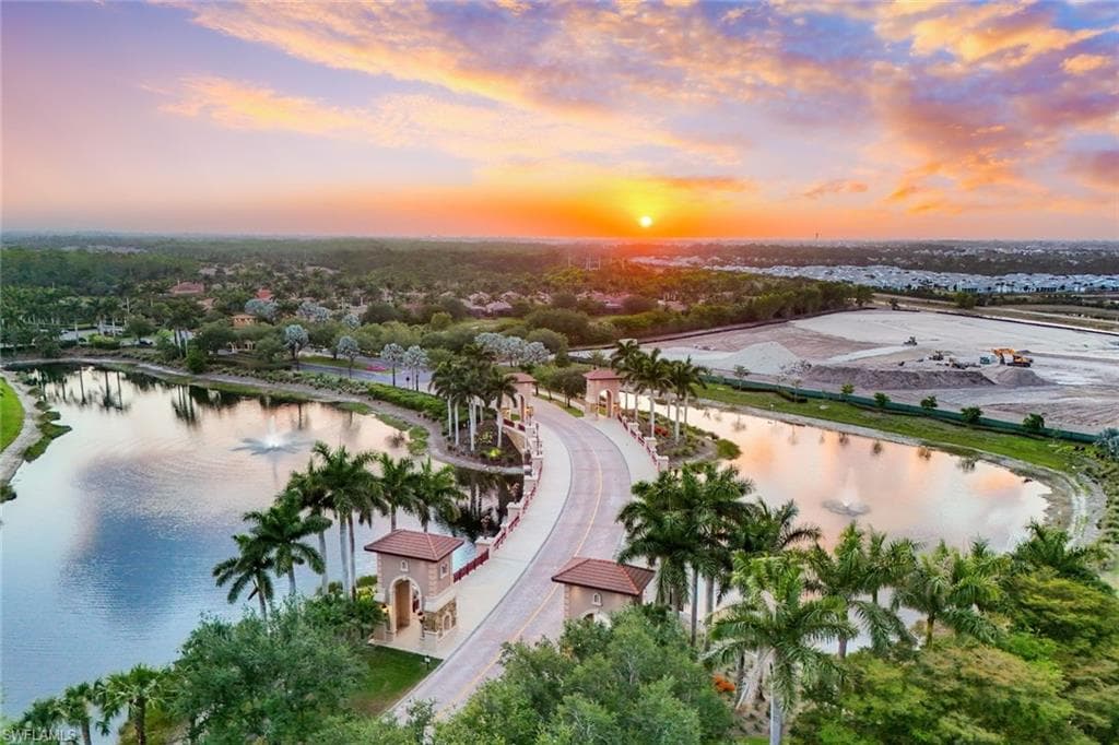 9590 Trevi Ct 5323, Naples, FL 34113-27