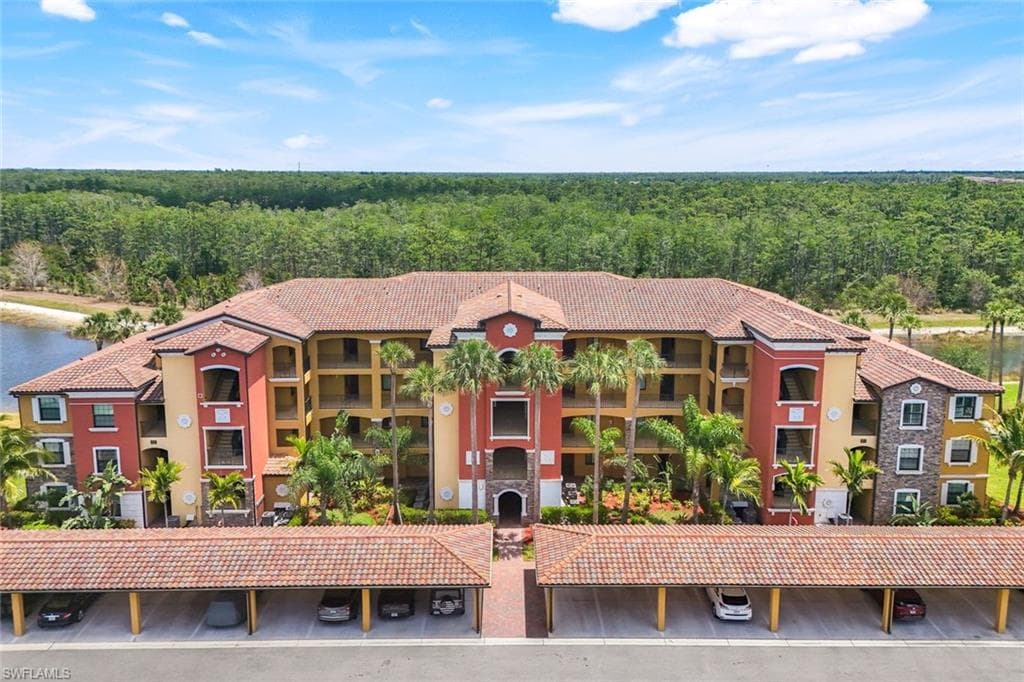 9590 Trevi Ct 5323, Naples, FL 34113-4