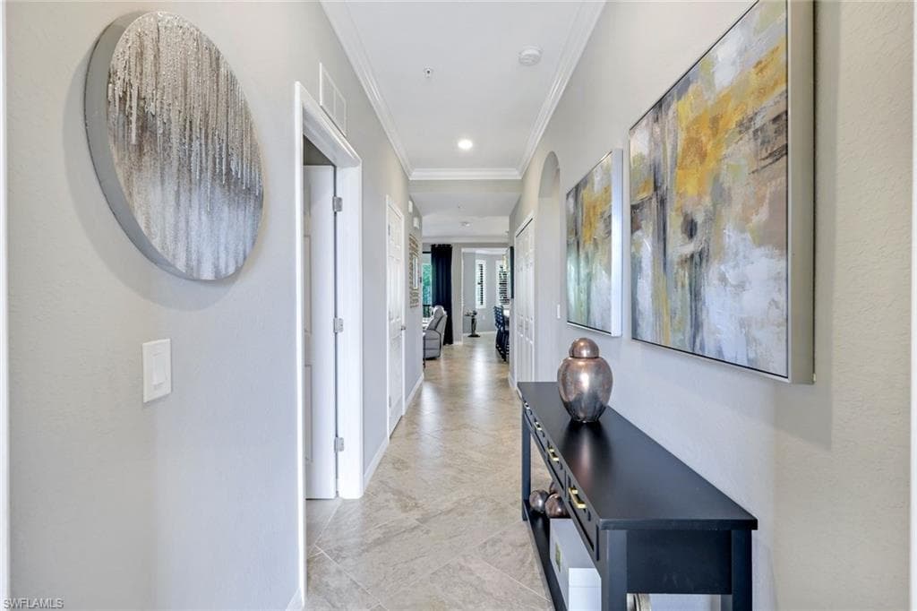 9590 Trevi Ct 5323, Naples, FL 34113-5