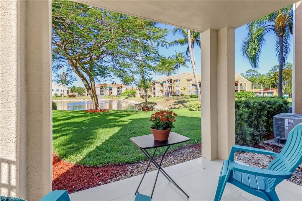 1265 Wildwood Lakes Blvd 102, Naples, FL 34104-2