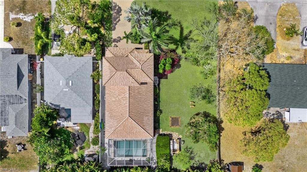 102nd Ave N, Naples, FL 34108-1