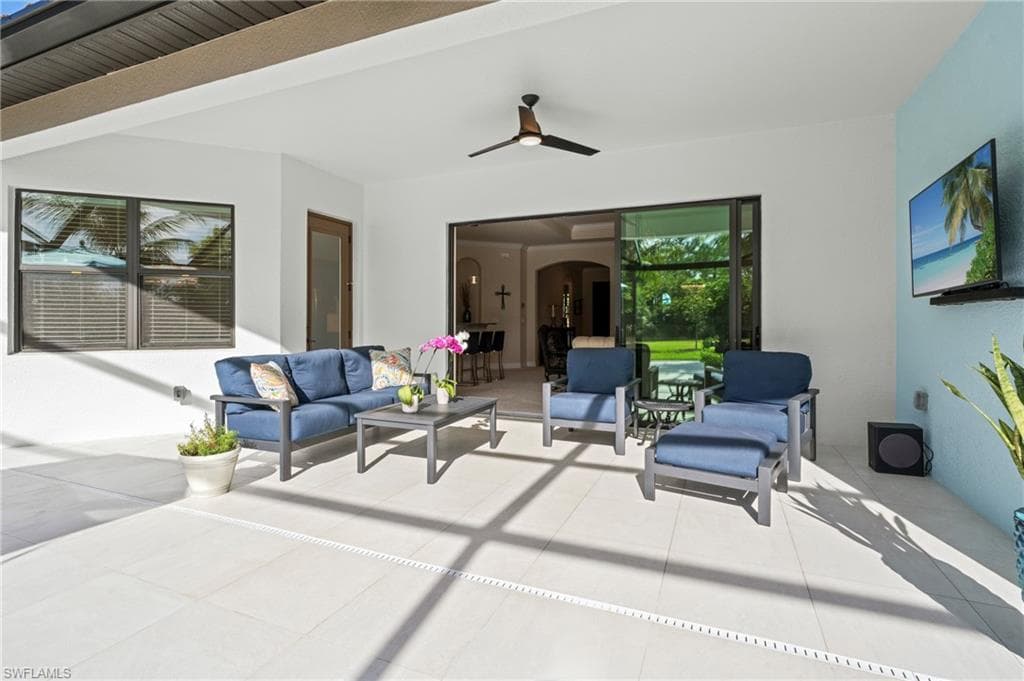 9380 Vercelli Ct, Naples, FL 34113-21