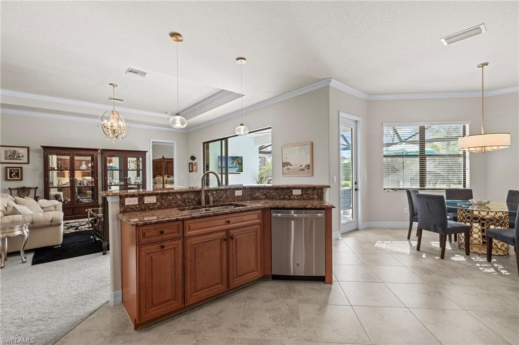 9380 Vercelli Ct, Naples, FL 34113-7