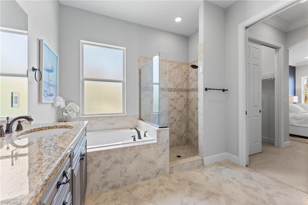 17600 Old Harmony Dr, Fort Myers, FL 33908-19