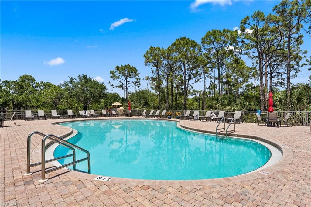 17600 Old Harmony Dr, Fort Myers, FL 33908-35
