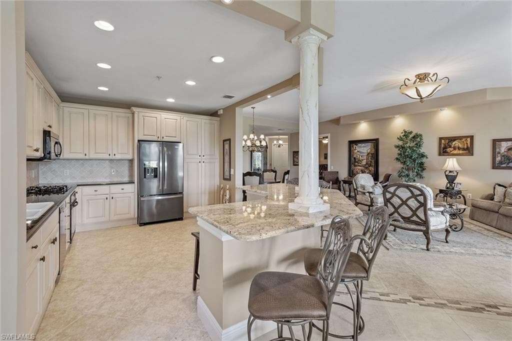 9030 Cascada Way 102, Naples, FL 34114-10