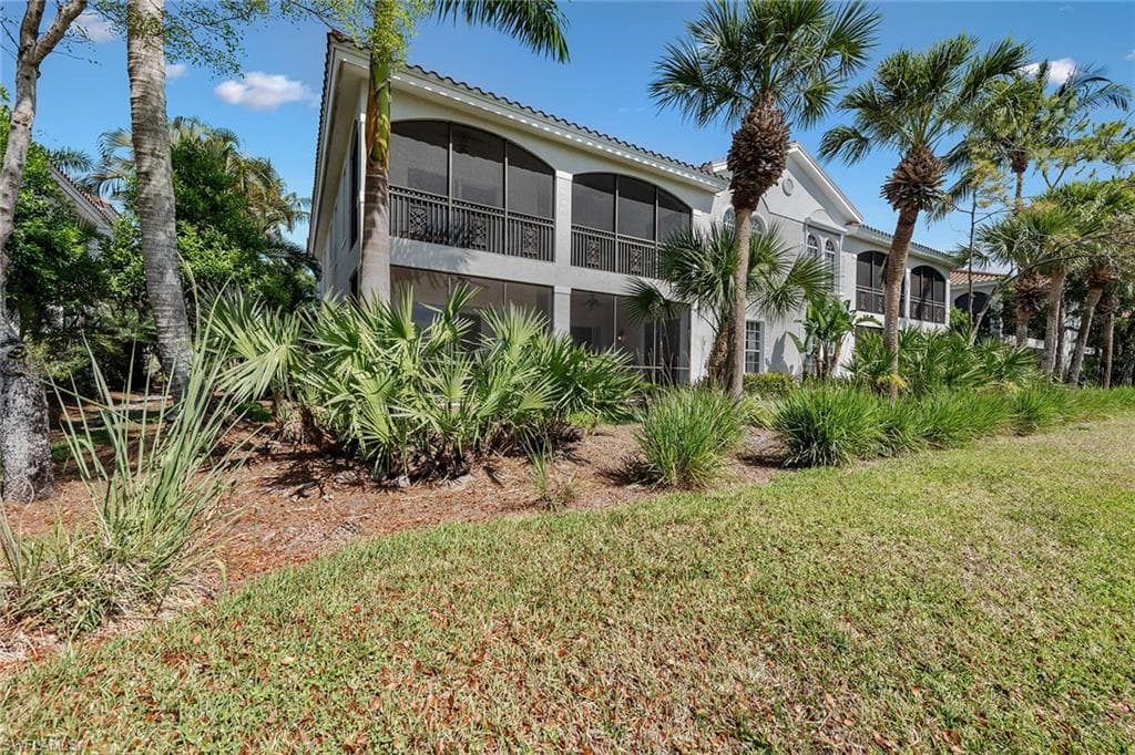 9030 Cascada Way 102, Naples, FL 34114-26