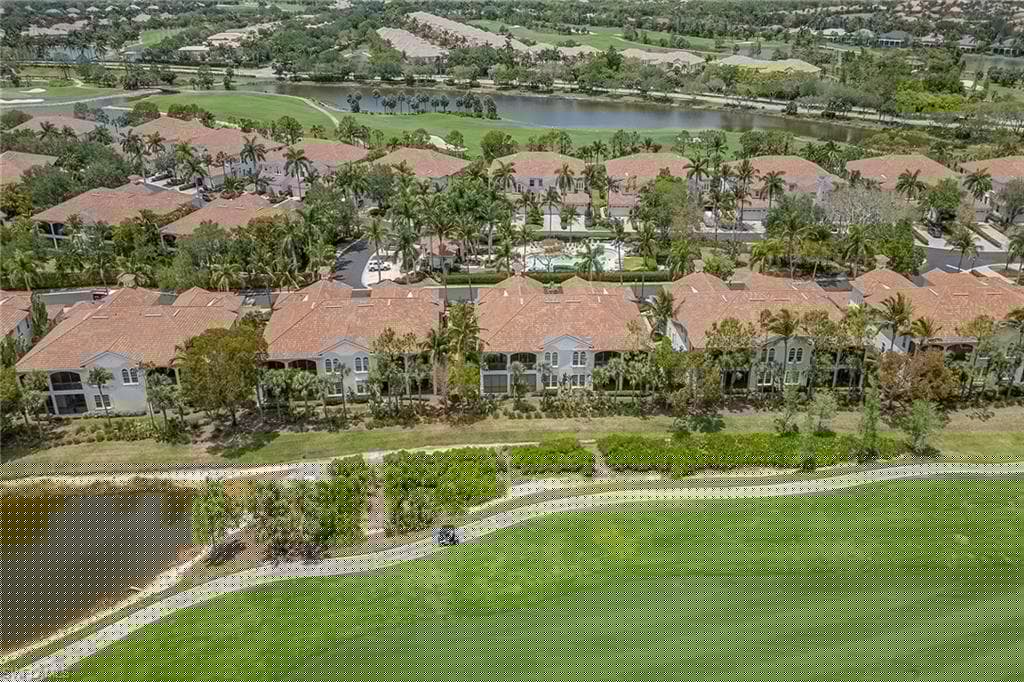 9030 Cascada Way 102, Naples, FL 34114-31