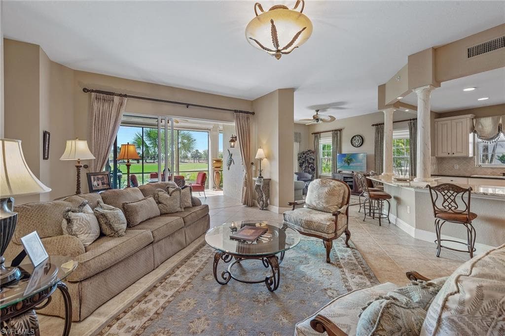 9030 Cascada Way 102, Naples, FL 34114-6