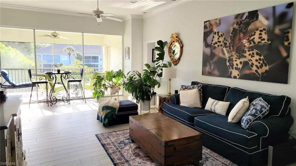 6834 Lantana Bridge Rd 201, Naples, FL 34109-11