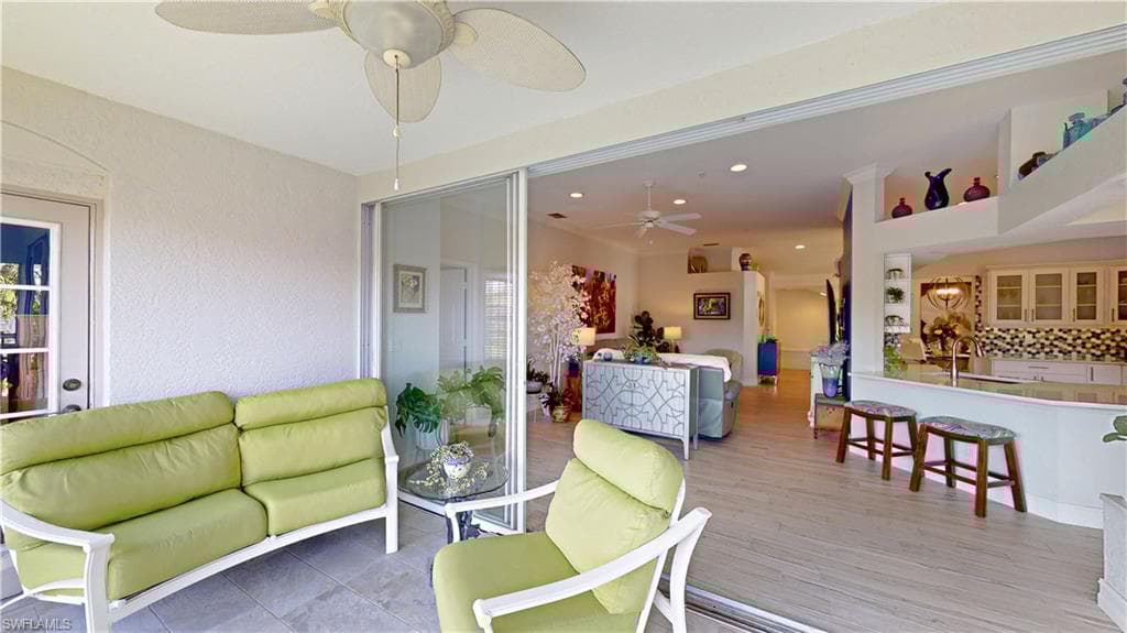 6834 Lantana Bridge Rd 201, Naples, FL 34109-22