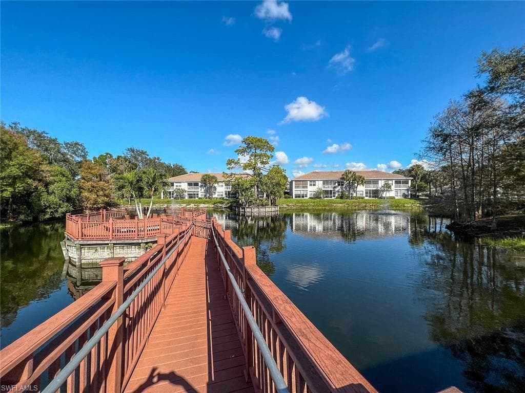 6834 Lantana Bridge Rd 201, Naples, FL 34109-40