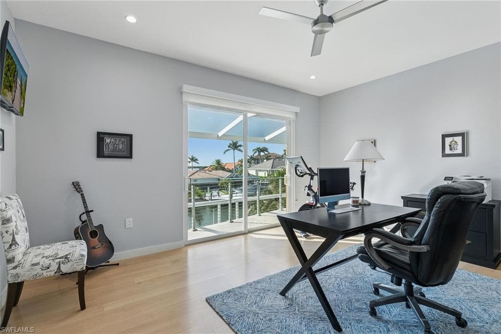 724 Plantation Ct, Marco Island, FL 34145-37