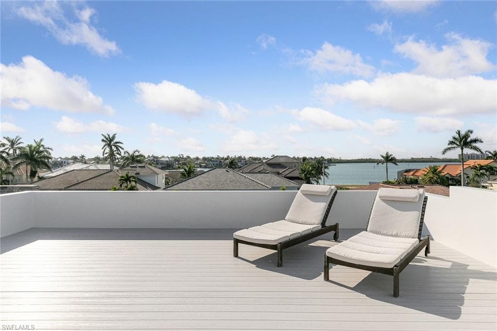 724 Plantation Ct, Marco Island, FL 34145-40