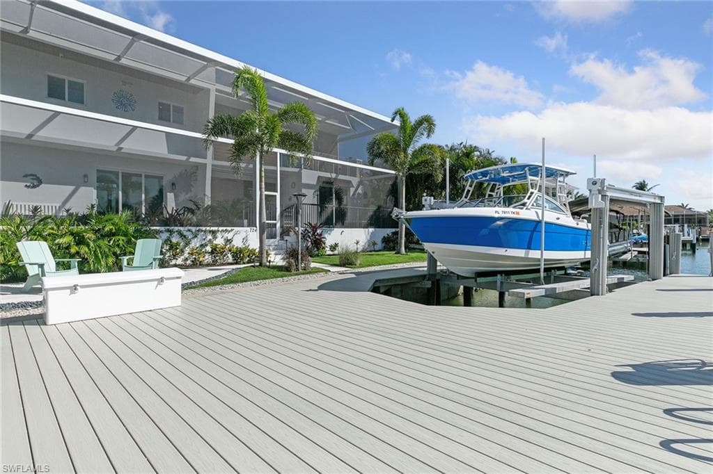 724 Plantation Ct, Marco Island, FL 34145-51
