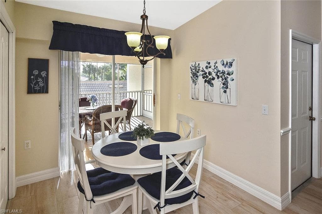 3665 Buttonwood Way 1422, Naples, FL 34112-9