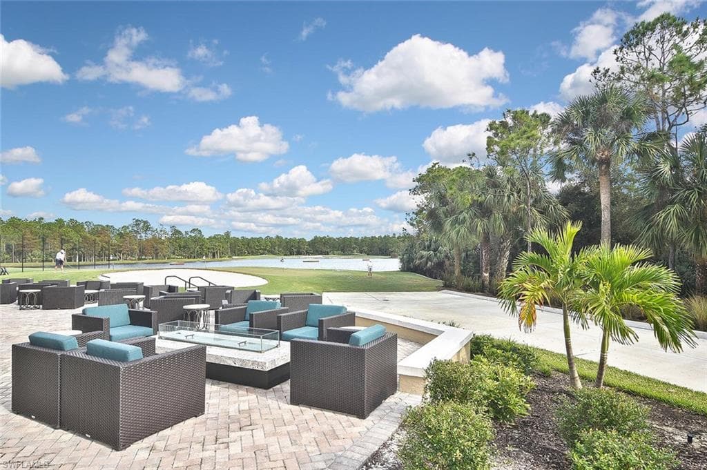 3665 Buttonwood Way 1422, Naples, FL 34112-33