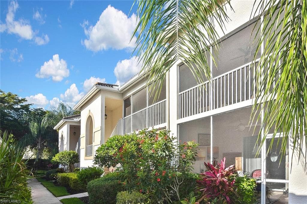 3665 Buttonwood Way 1422, Naples, FL 34112-4