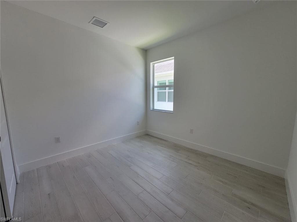 8865 Oceana Way, Naples, FL 34114-25