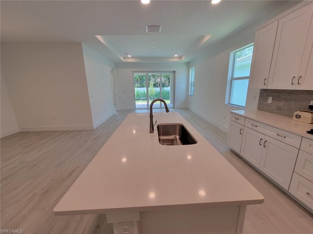8865 Oceana Way, Naples, FL 34114-7