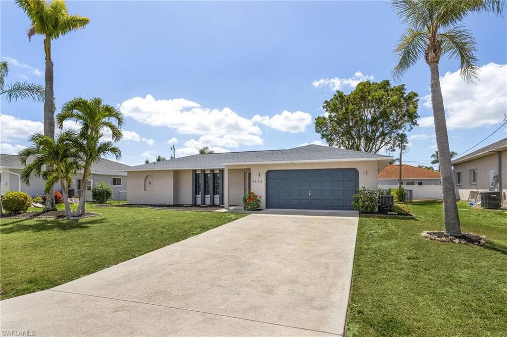 1424 49th St, Cape Coral, FL 33914-1