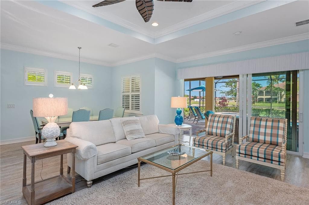 9217 Campanile Cir, Naples, FL 34114-10