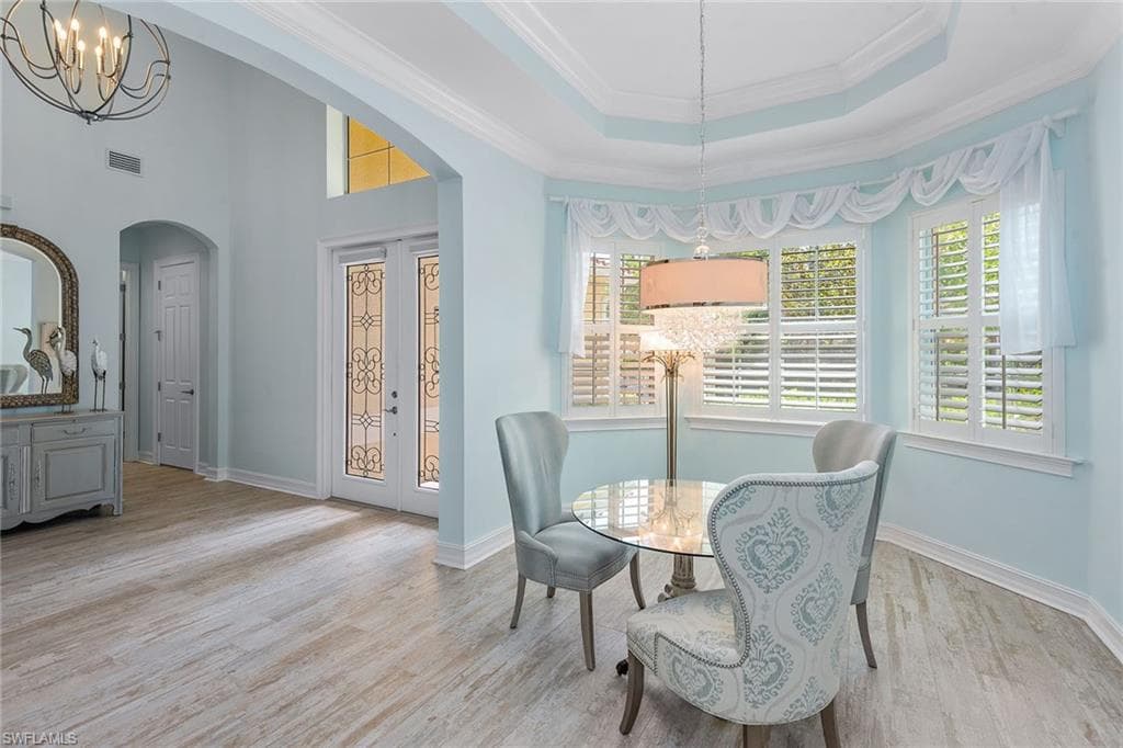 9217 Campanile Cir, Naples, FL 34114-15