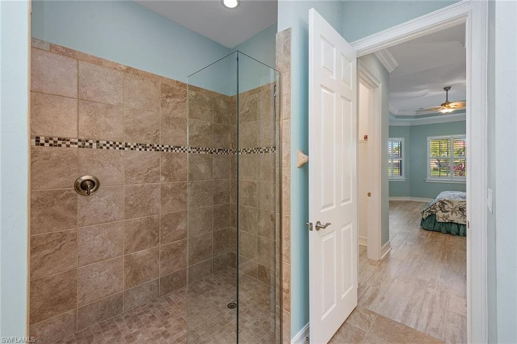 9217 Campanile Cir, Naples, FL 34114-18