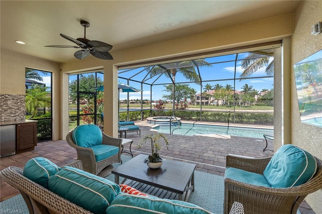 9217 Campanile Cir, Naples, FL 34114-27