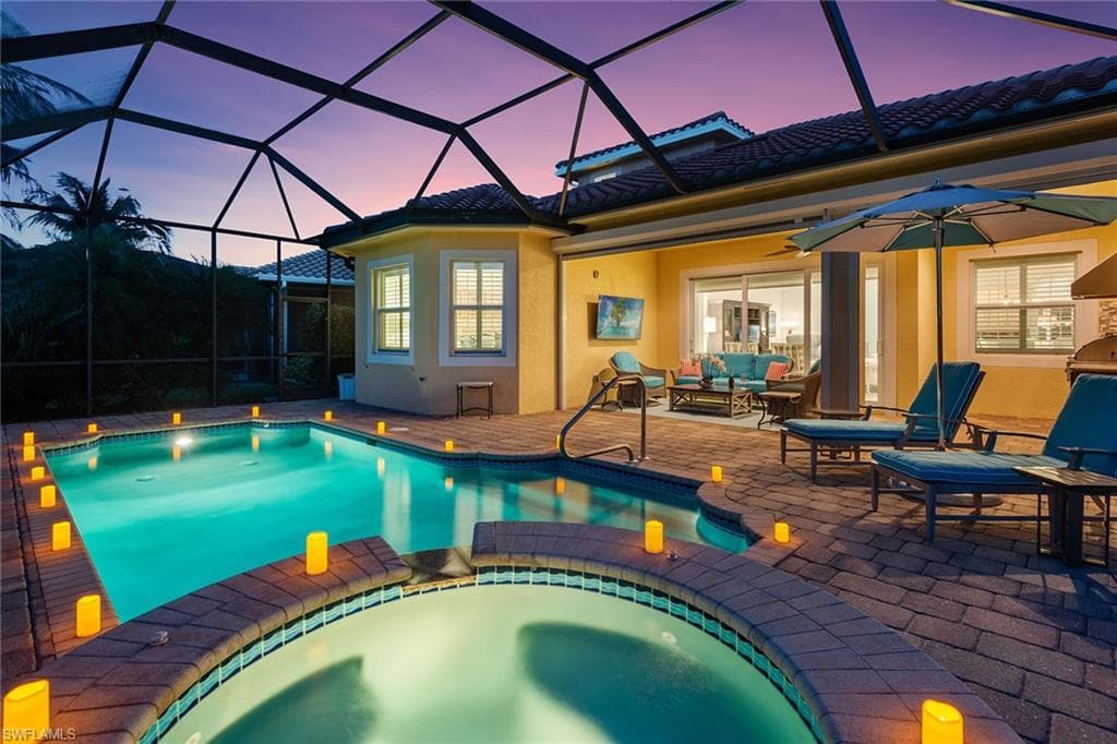9217 Campanile Cir, Naples, FL 34114-3