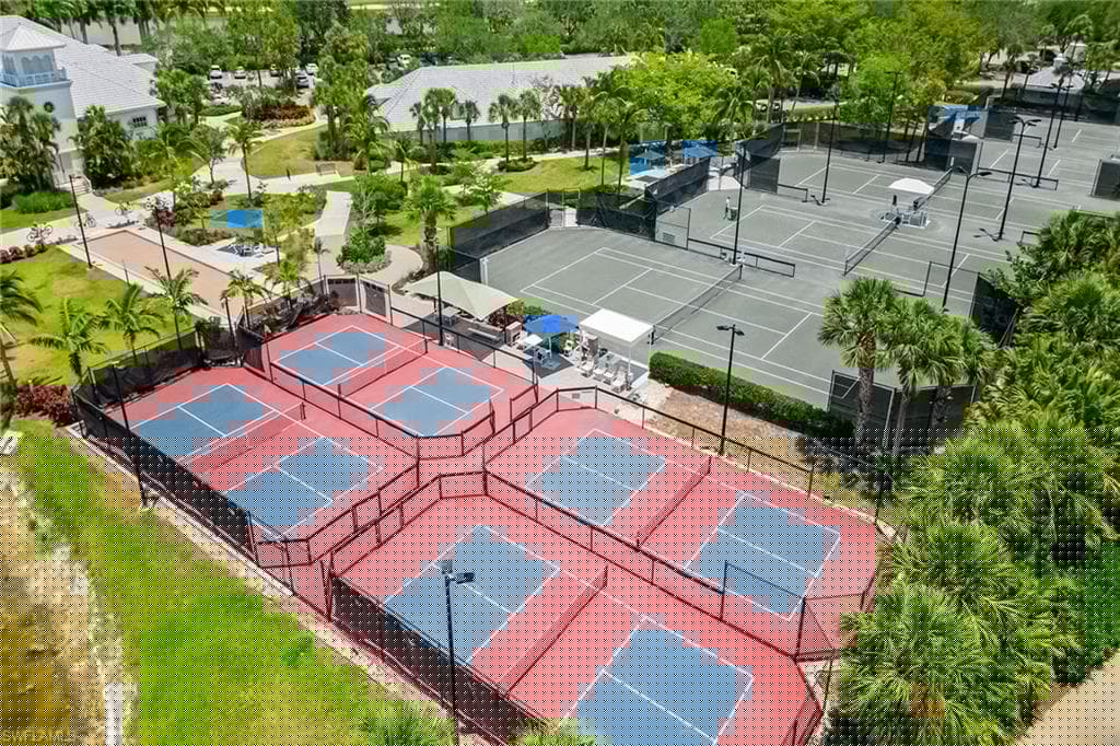 9217 Campanile Cir, Naples, FL 34114-45