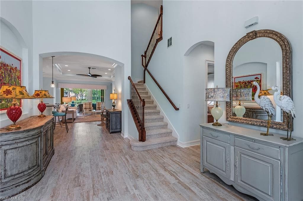 9217 Campanile Cir, Naples, FL 34114-6