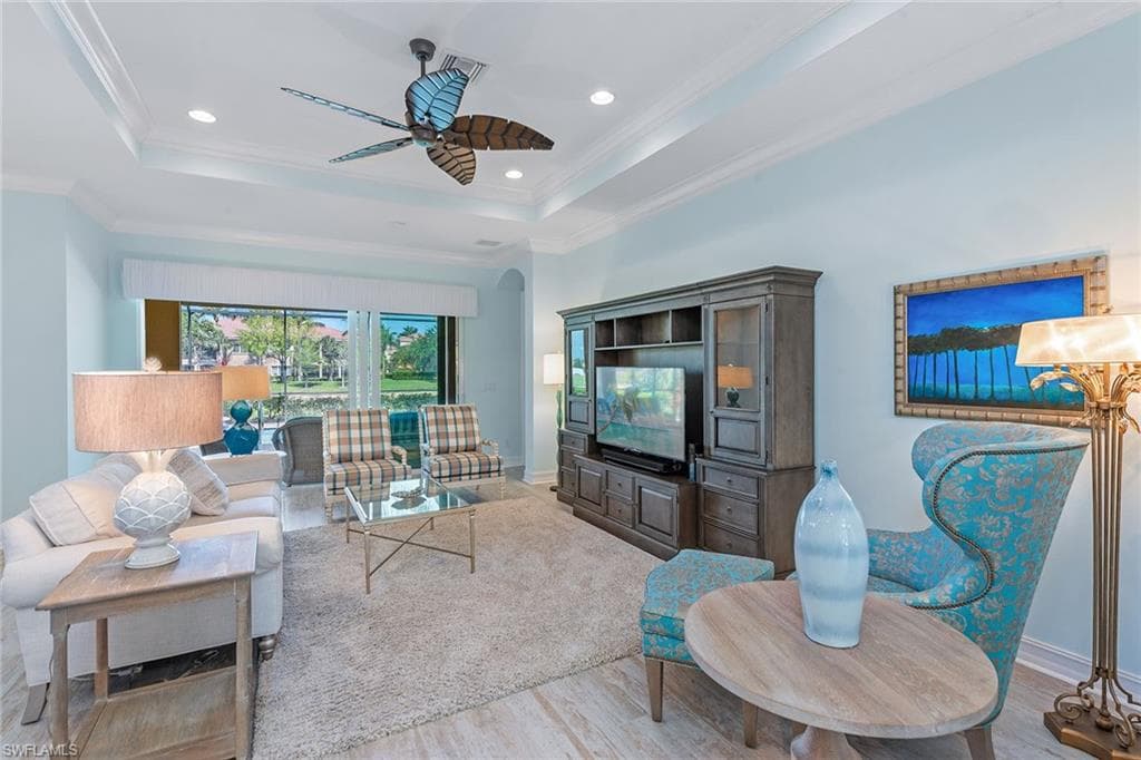 9217 Campanile Cir, Naples, FL 34114-8