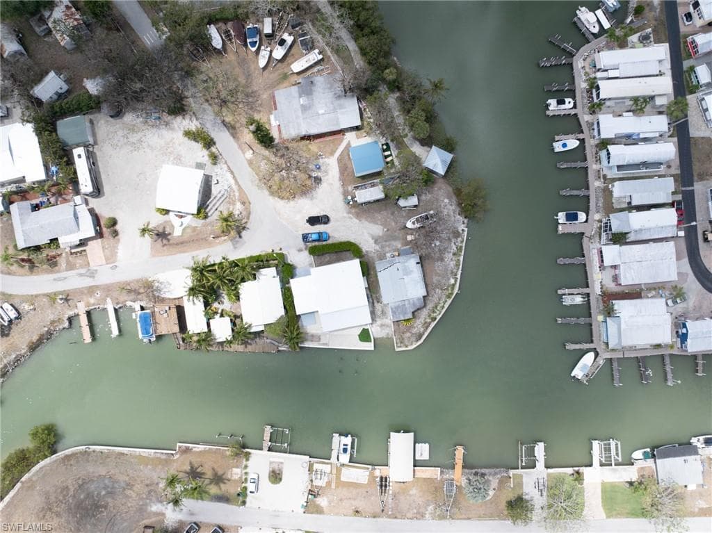 315 Petti Dr, Naples, fl 34140-9