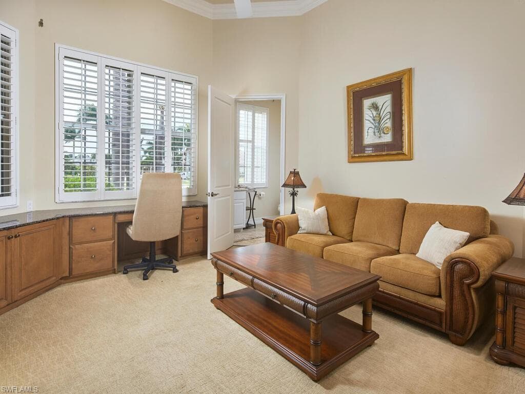 140 Starfish Ct, Marco Island, FL 34145-14