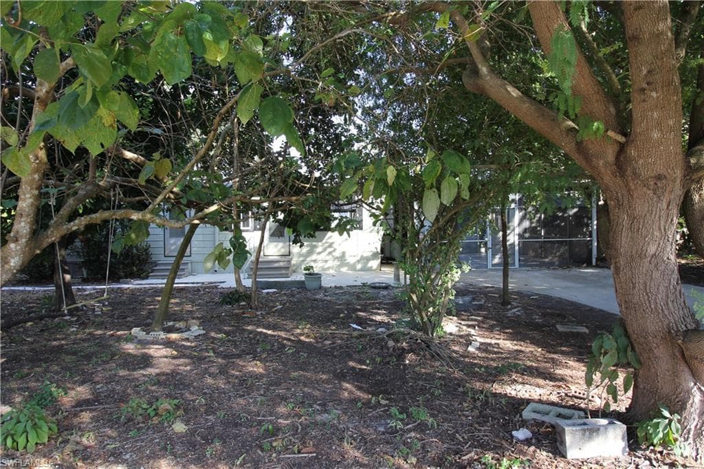 21221 Cypress Park Cir, Estero, FL 33928-21