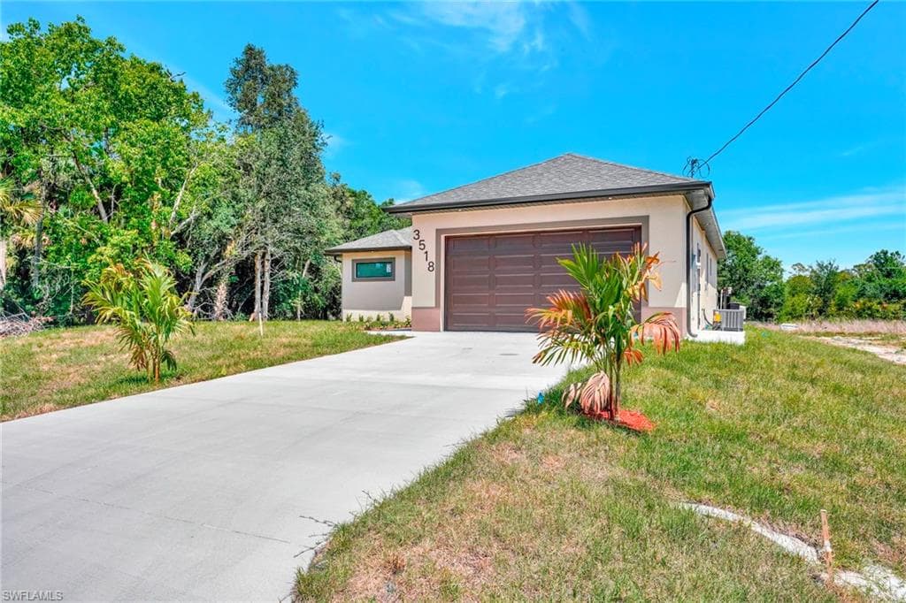 3518 50th St W, Lehigh Acres, FL 33971-4