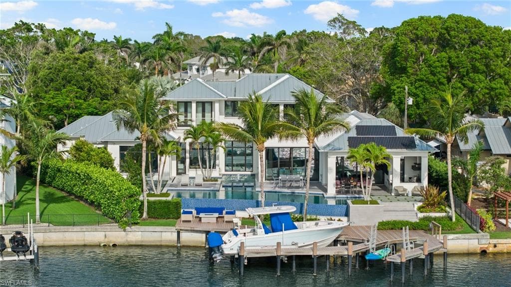 1779 Crayton Rd, Naples, FL 34102-4