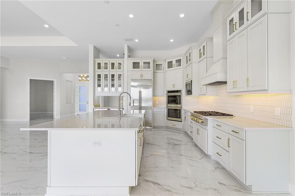 15416 Turin Dr, Naples, FL 34114-11