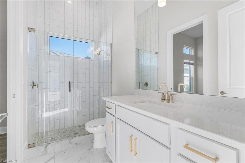 15416 Turin Dr, Naples, FL 34114-16