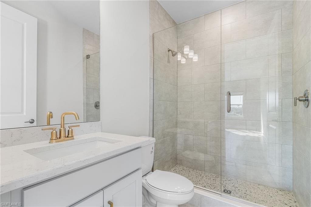 15416 Turin Dr, Naples, FL 34114-19