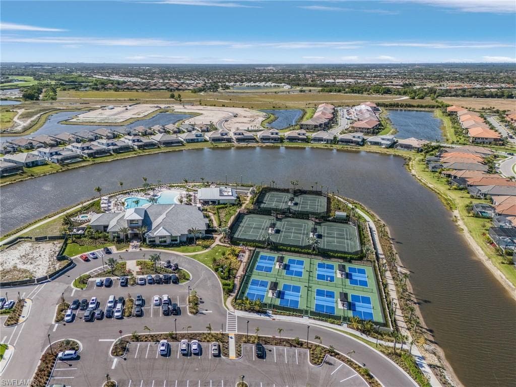 15416 Turin Dr, Naples, FL 34114-24