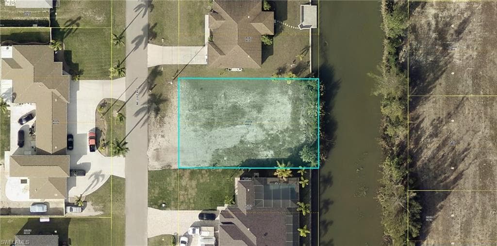 3607 21st Ave, Cape Coral, FL 33909-3