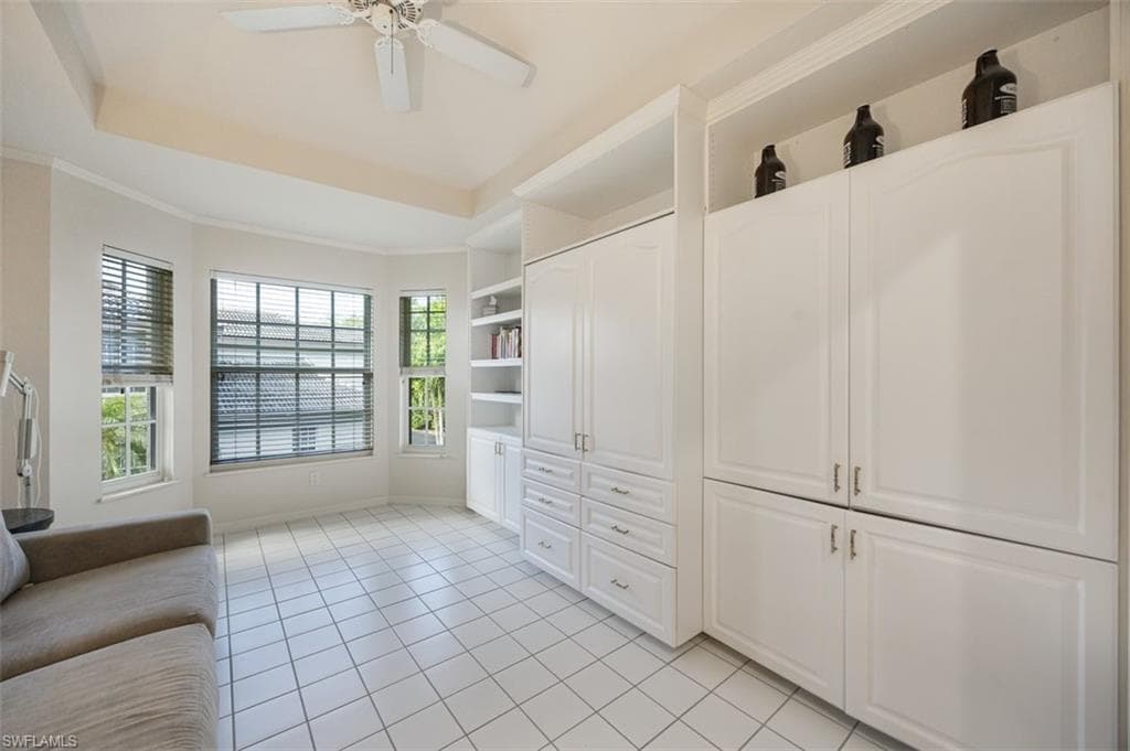 164 Via Perignon 8-4, Naples, FL 34119-13