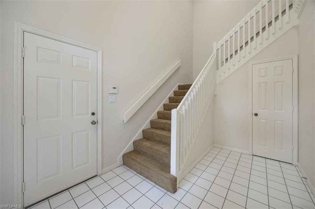 164 Via Perignon 8-4, Naples, FL 34119-6
