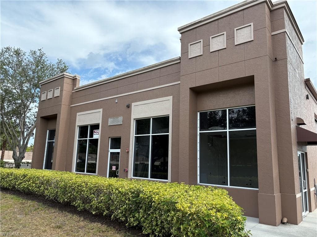 4750 Enterprise Ave 101, Naples, FL 34104-13