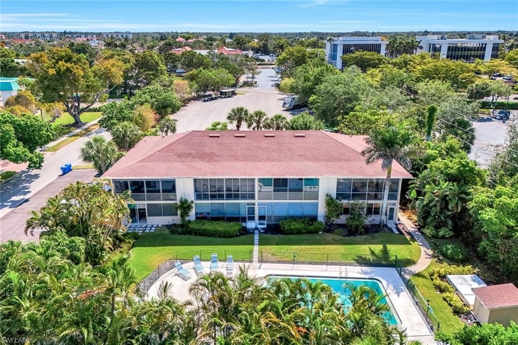 820 Ketch Dr 7, Naples, FL 34103-23