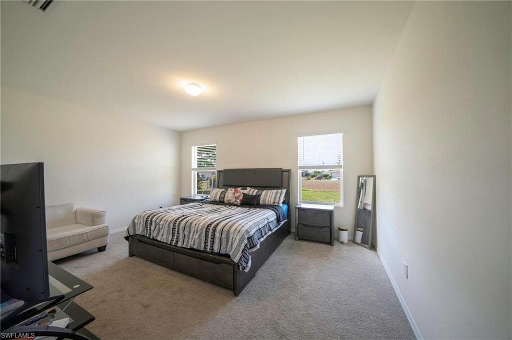 152 27th Ter, Cape Coral, FL 33904-9